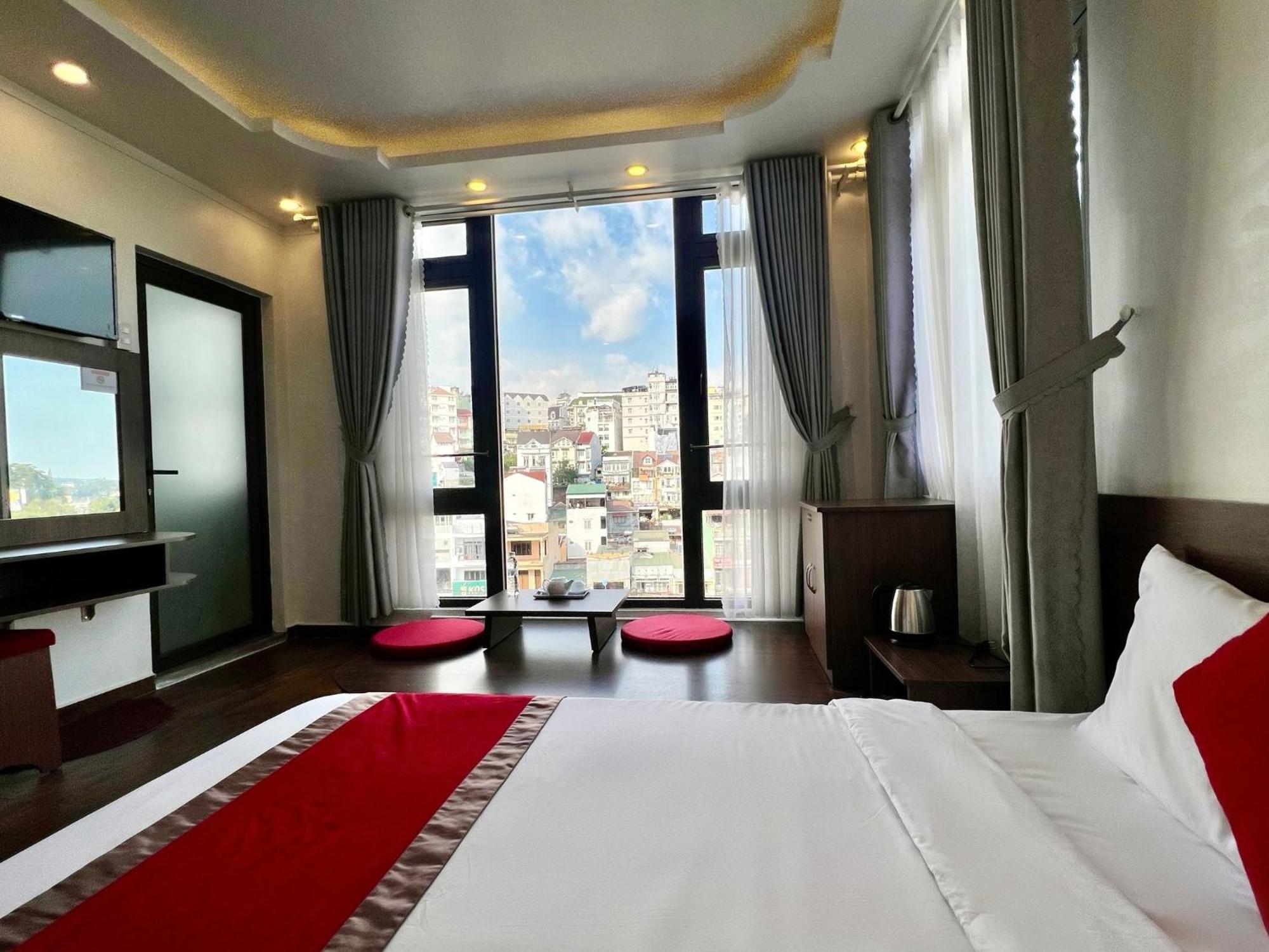 Le Tuan Minh Hotel Dalat Exteriör bild